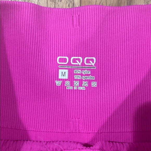 OQQ Ribbed Shorts - Picture 2 of 6